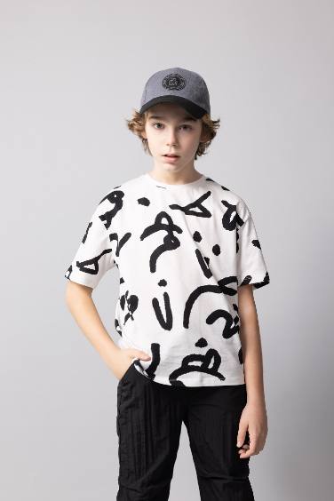 Boy Oversize Fit Crew Neck Patterned T-Shirt