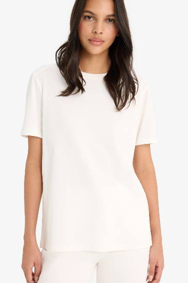 Woman Short Sleeve T-Shirt