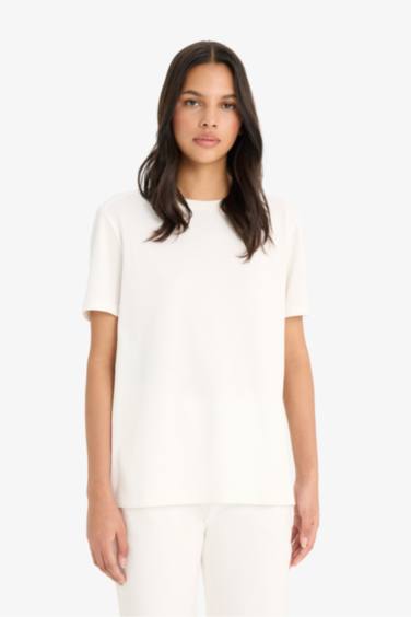 Woman Short Sleeve T-Shirt