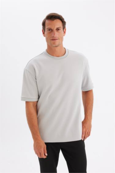 Oversize Fit Crew Neck Short Sleeve T-Shirt