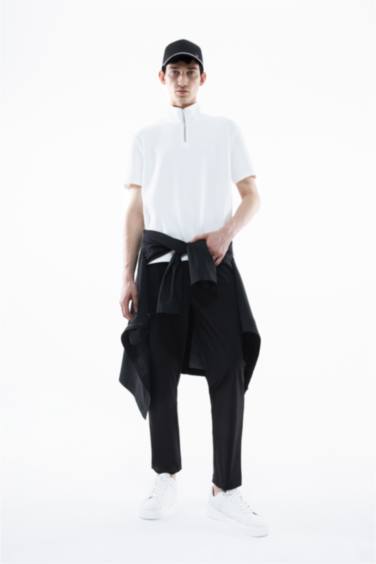 Regular Fit Stand Collar Half Zipper Heavy Fabric T-Shirt