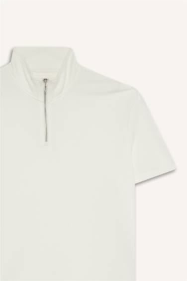 Regular Fit Dik Yaka Yarım Fermuarlı Modal Karışımlı Ağır Kumaş Kısa Kollu Tişört