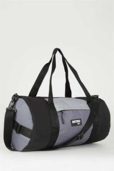 Ерлерге спорт және саяхатқа арналған сөмке