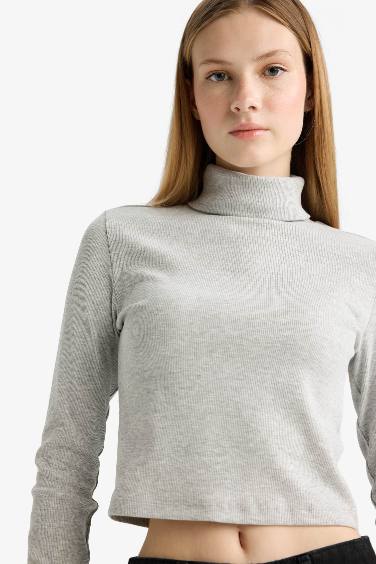 Woman Long Sleeve T-Shirt