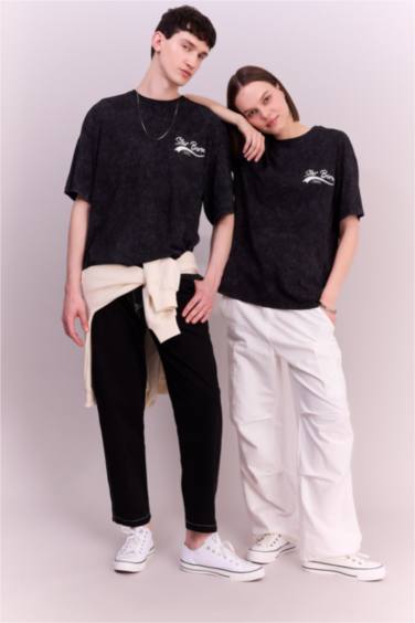 تيشيرت نص ردن اوفر سايز مطبوع بياخة مستديرة