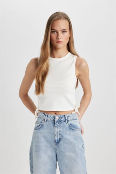 كروب توب مخطط مضلع سليم فيت بياقة مستديرة