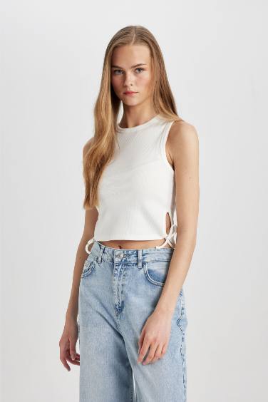 كروب توب مخطط مضلع سليم فيت بياقة مستديرة