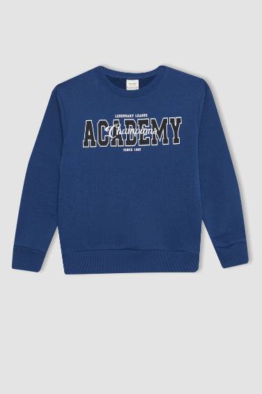 Boy Regular Fit Crew Neck Sweatshirt