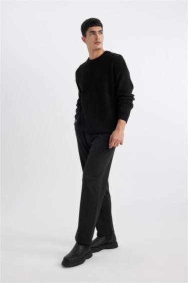 Relax Fit Regular Hem Trousers