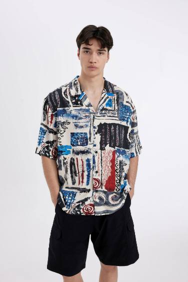 قميص فيسكوز مطبوع قصة مريحة بياخة عالية