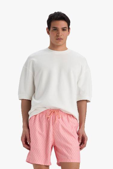 شورت بحر قصير منقوش