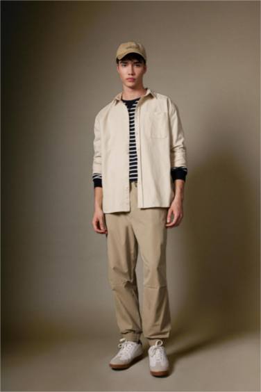 بنطرون جوجر قصة عادية بساق مطاطي