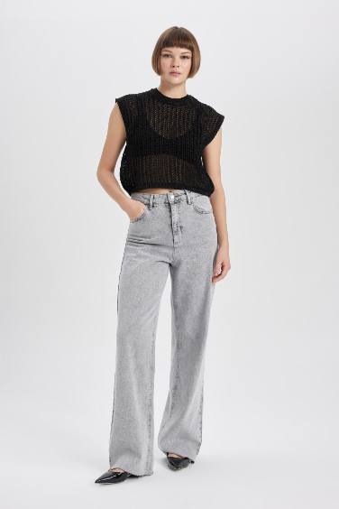 Relax Fit Bisiklet Yaka Parlak Kumaş Triko Süveter