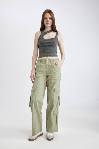 With Cargo Pocket Gabardine Trousers