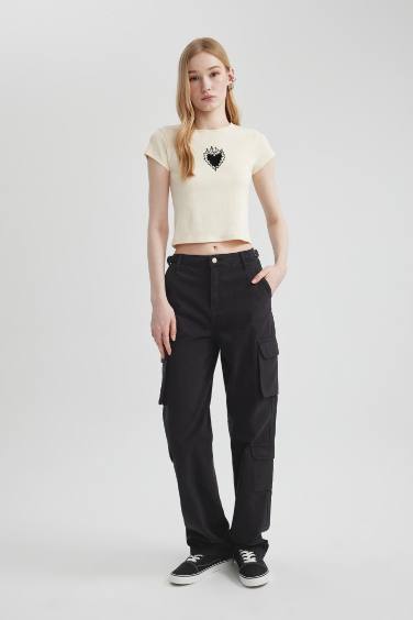 Straight Fit Cargo pants