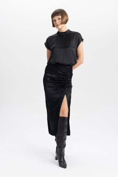 A Cut Satin Normal Waist Midi Skirt