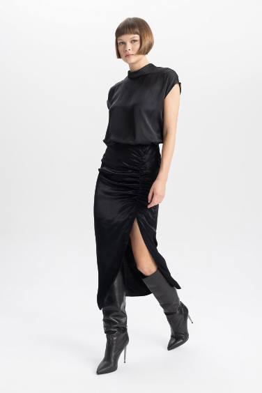 A Cut Satin Normal Waist Midi Skirt