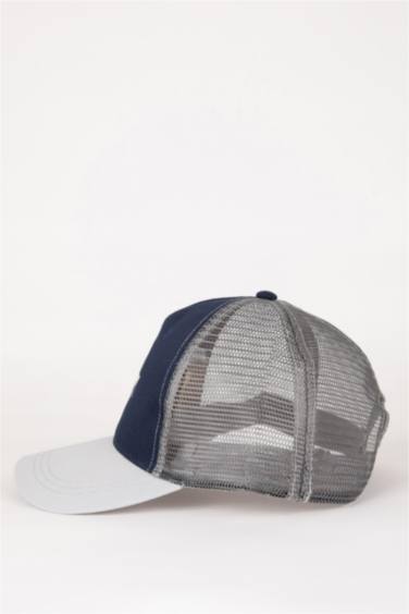 Man Woven Embroidered Hat