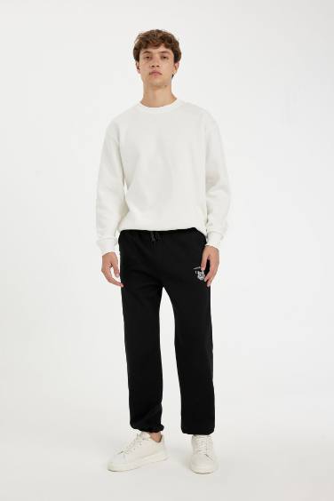 Oversize Fit Wide Leg With Pockets Trousers