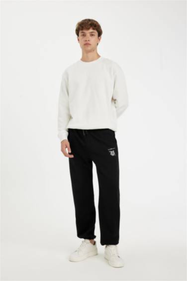 Oversize Fit Wide Leg With Pockets Trousers