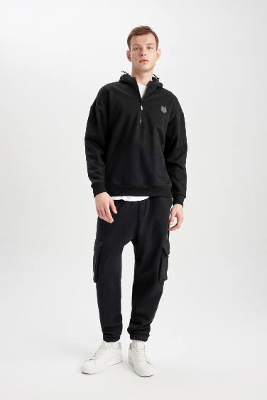 Oversize Fit With Cargo Pocket Trousers