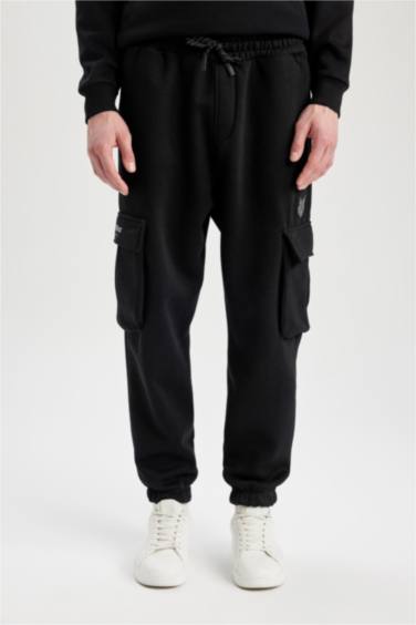 Oversize Fit With Cargo Pocket Trousers