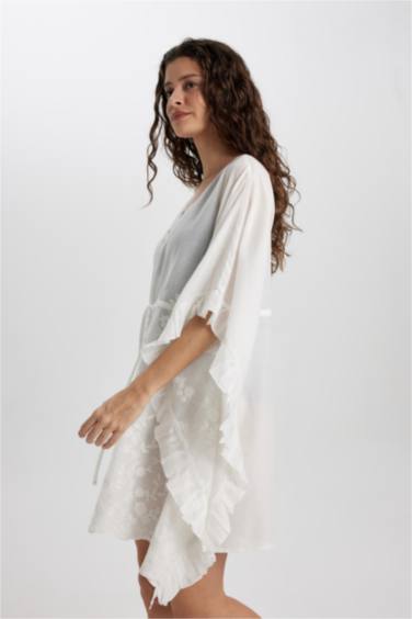 Fall in Love V-Neck Printed White Kimono