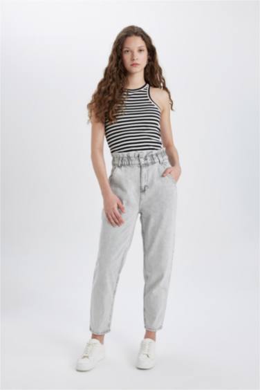 Paperbag High Waist Lightweight Ankle Length Jeans