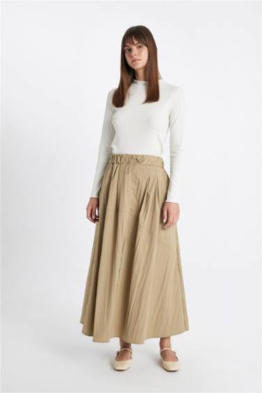 تنورة طويلة باراشوت بقصة A