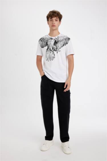 تيشيرت نص ردن مطبوع بياخة مستديرة وقصة عادية