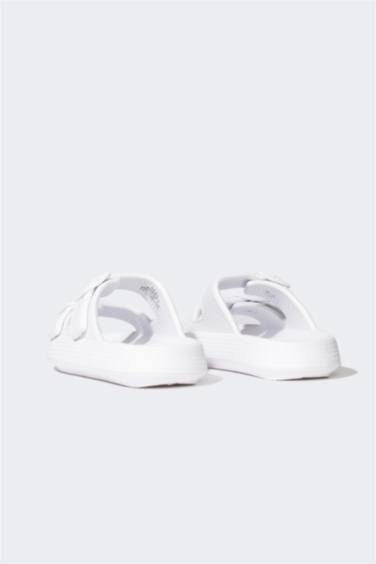 شبشب ولادي إيفا بكعب عالي بشريط مزدوج