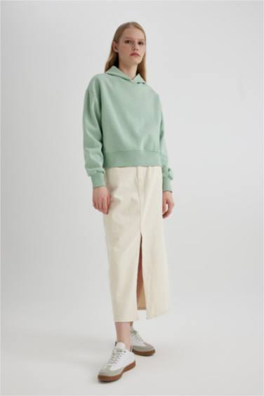 سويت شيرت أوفر سايز تقيل بكابيشون