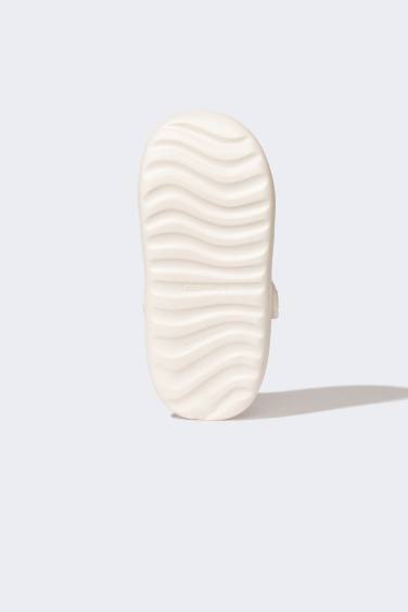 شبشب بناتي بكعب عالي