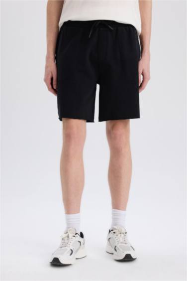 Cotton Slim Fit Skinny Leg Pocketed Basic Shorts