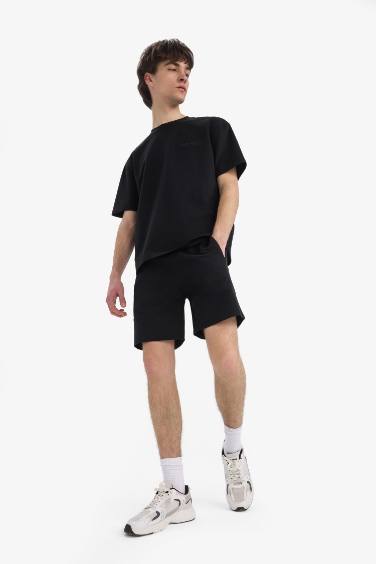Slim Fit Super Skinny Hem Shorts
