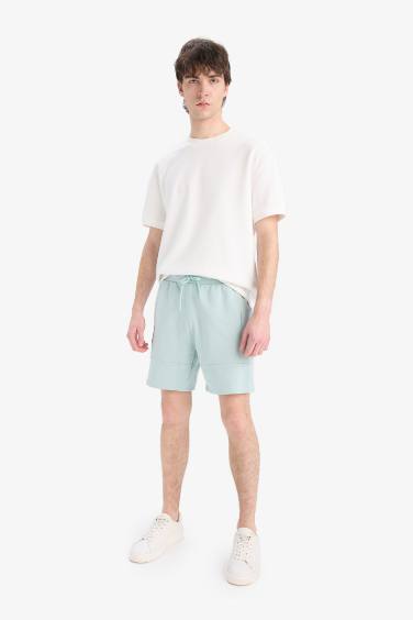 Slim Fit Super Skinny Hem Shorts