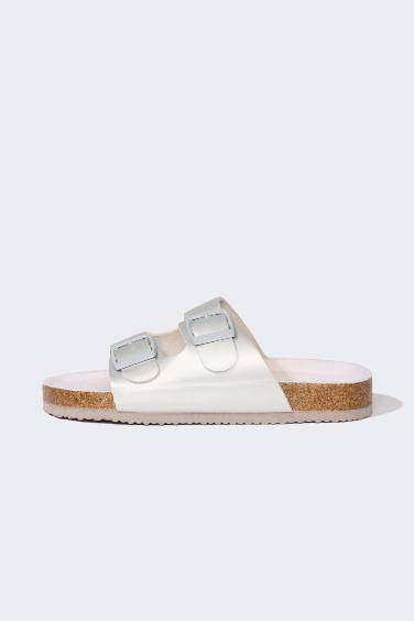 Сандалии из искусственной кожи для девочек