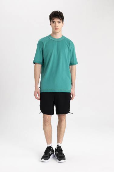 Oversize Fit Regular Hem Shorts