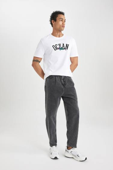 تيشيرت نص ردن مطبوع بياخة مستديرة وقصة عادية