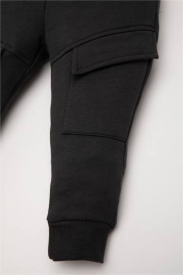 Regular Fit Elastic Band Trousers