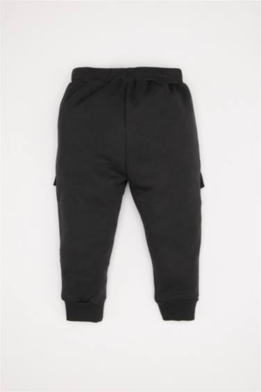 Regular Fit Elastic Band Trousers