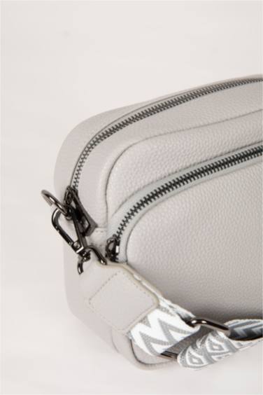 Әйелдерге полиуретан шынжырлы иық сөмкесі