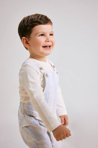 طقم ولادي سالوبيت وتيشيرت مخطط - قطعتين