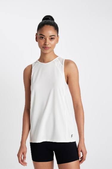 ليجن رياضي قصير بايكر سادة أسود من DeFactoFit