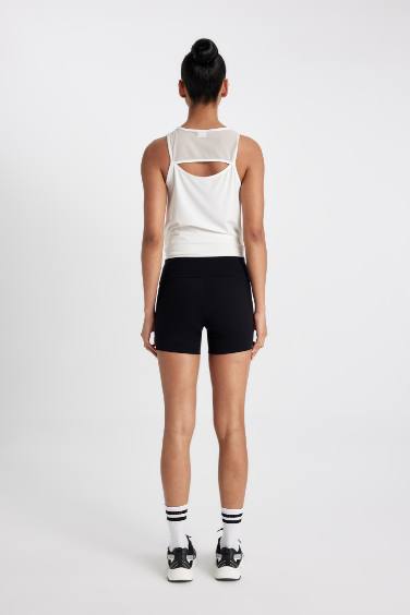 ليجن رياضي قصير بايكر سادة أسود من DeFactoFit