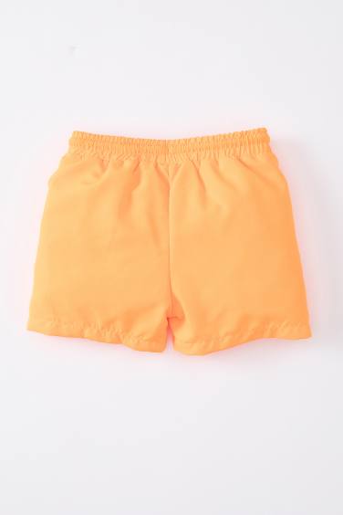 شورت بحر ولادي بطبعة شعار