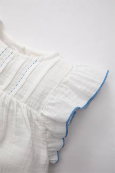 Baby Girl Crew Neck Muslin Short Sleeve Shirt