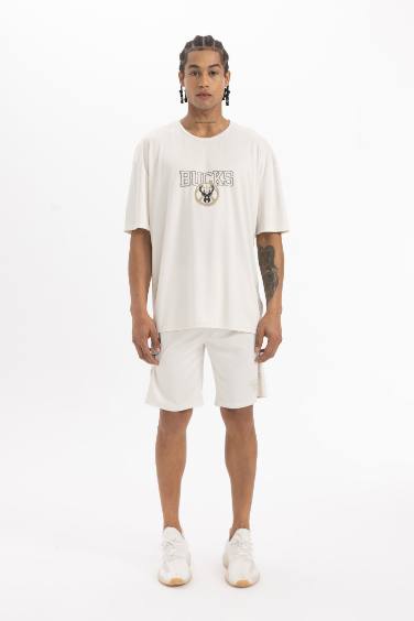 DeFactoFit NBA Milwaukee Bucks Oversize Fit Heavy Fabric T-Shirt