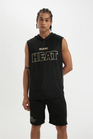 DeFactoFit NBA Miami Heat Standard Fit Hooded Heavy Fabric Tank Top