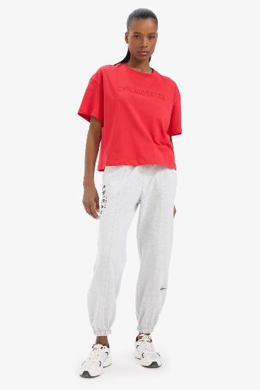 تيشيرت NBA اوفر سايز برقبة مستديرة من DeFactoFit